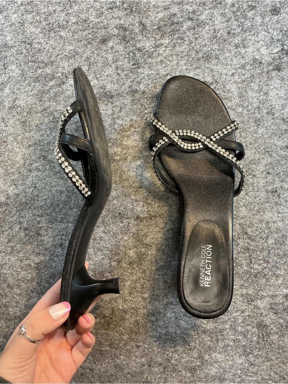 Kenneth Cole Y2k Kitten Heel Leather Black Embellished Slide Sandals Size 9